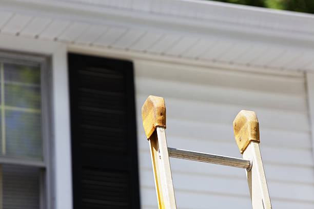 Siding Removal and Disposal in Moreland Hills, OH
